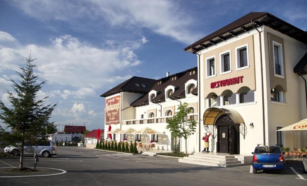 Hanul Domnesc Braşov Exterior foto
